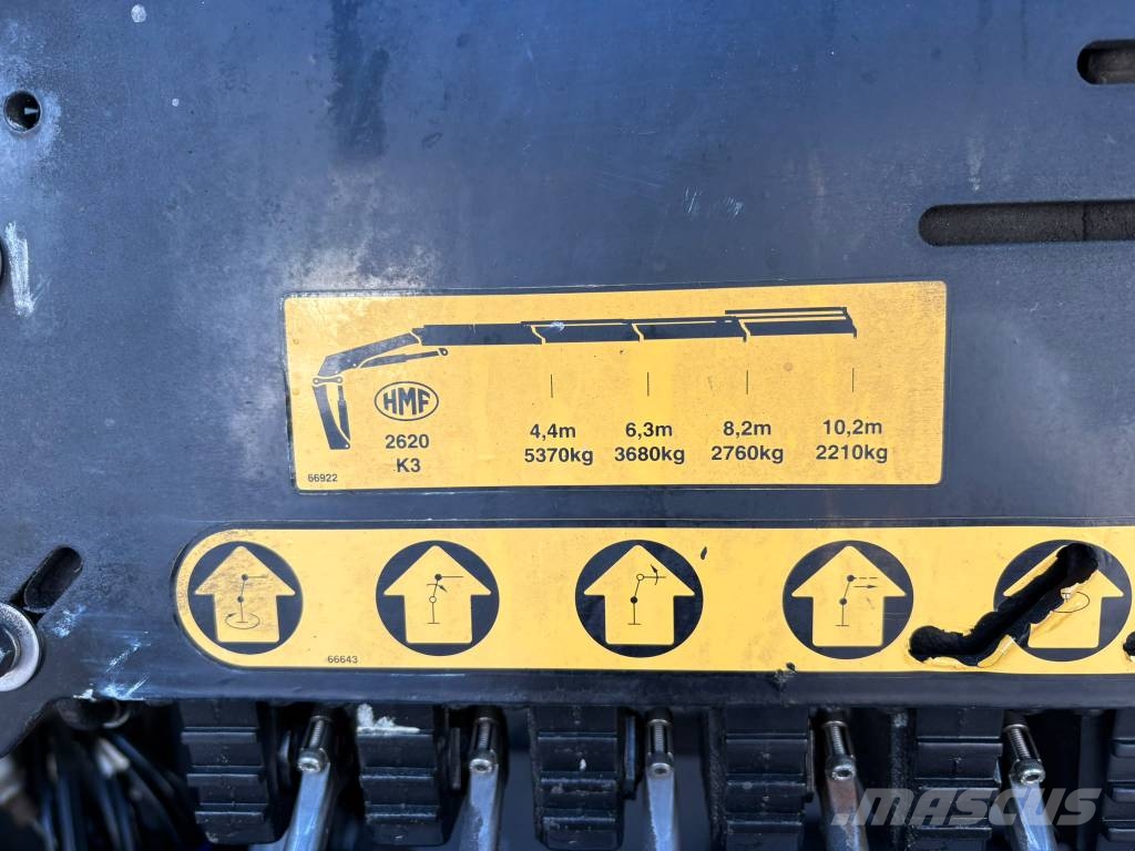 Volvo FMX 420 8x2, 2015 incl. HMF kraan en contain FMX 420 Containerchassis