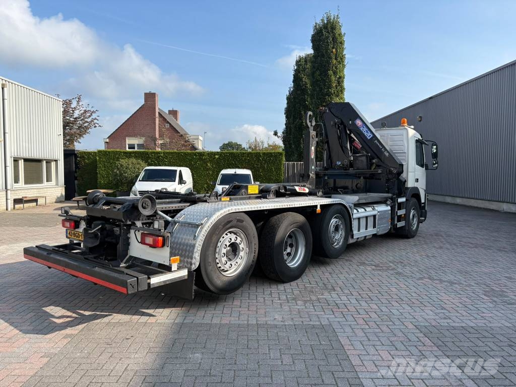 Volvo FMX 420 8x2, 2015 incl. HMF kraan en contain FMX 420 Containerchassis