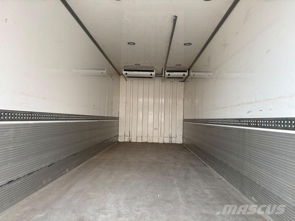 Mercedes-Benz ACTROS 1833 4x2 EURO6 + THERMO KING Külmikautod