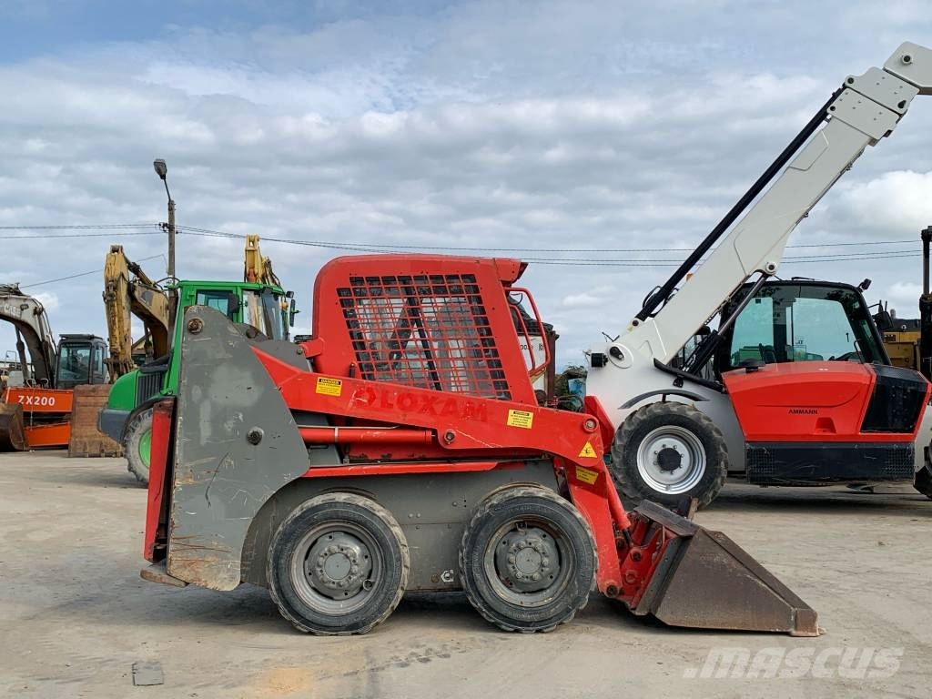 Gehl SL3840SX 滑移轉向裝載機