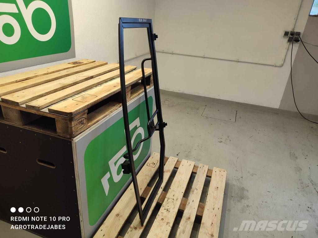 Atlas AR65 door frame Kabiinid