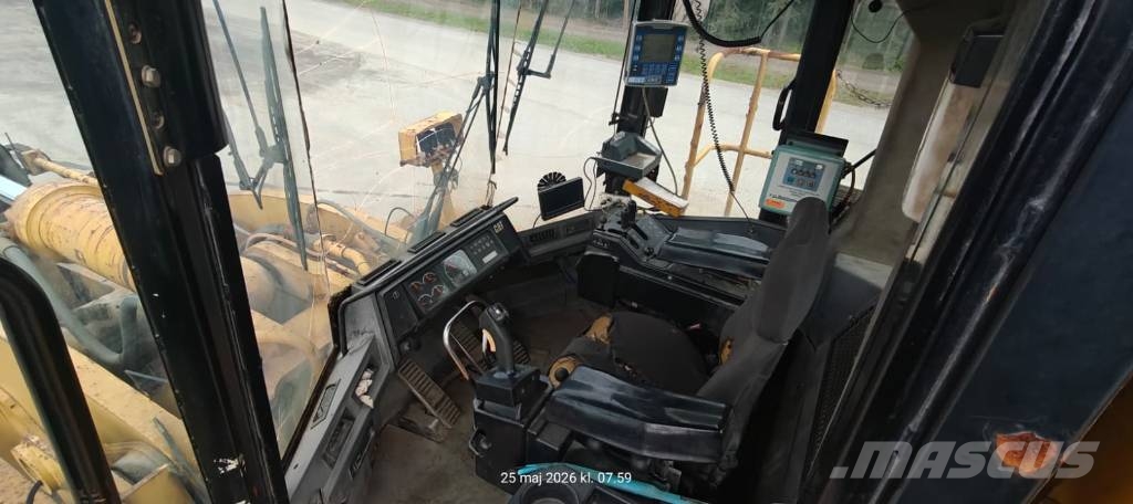 CAT 990 Φορτωτές με λάστιχα (Τροχοφόροι)