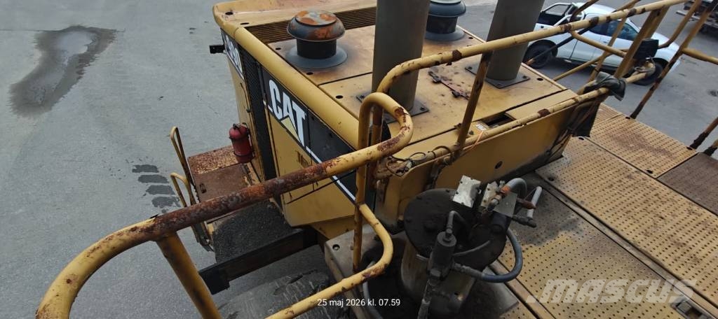 CAT 990 Φορτωτές με λάστιχα (Τροχοφόροι)