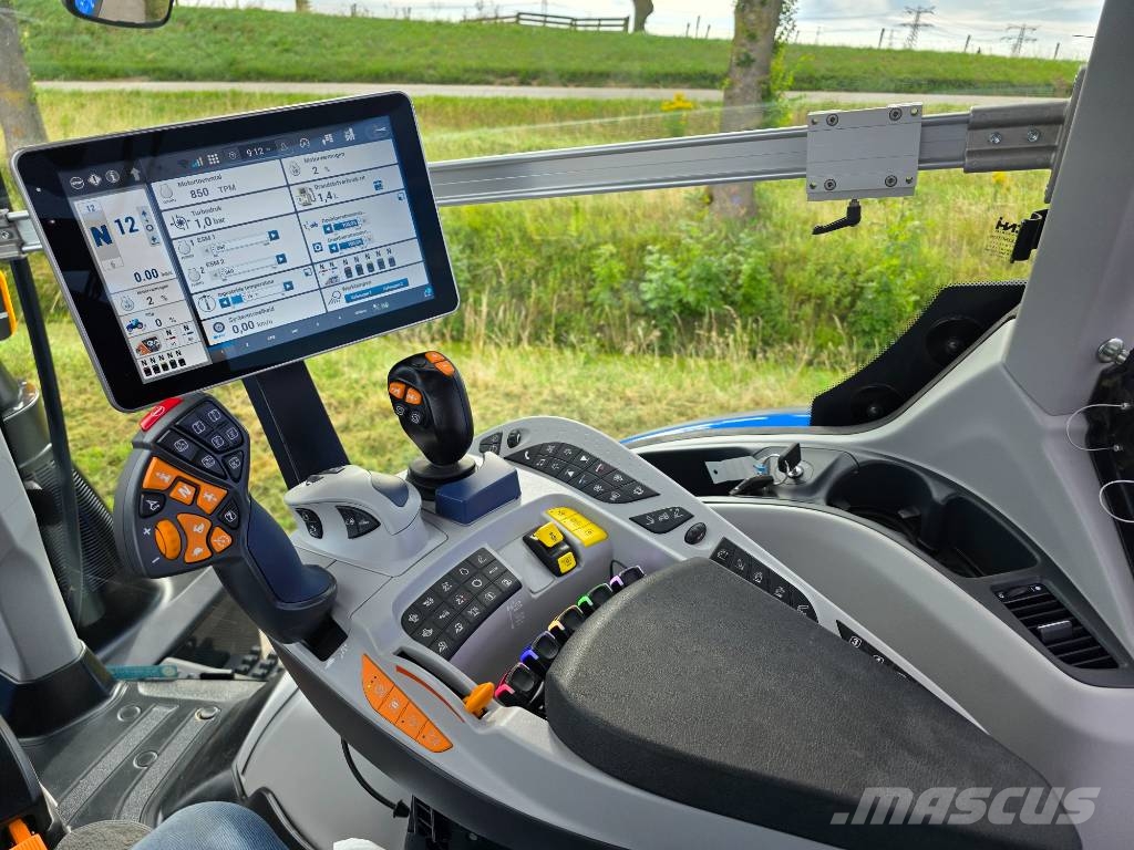 New Holland T7.230 PC PLMI Tractors