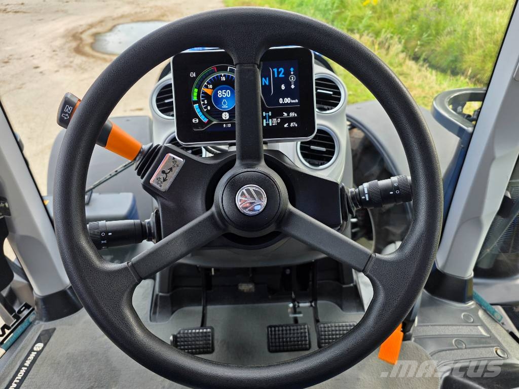 New Holland T7.230 PC PLMI Tractors