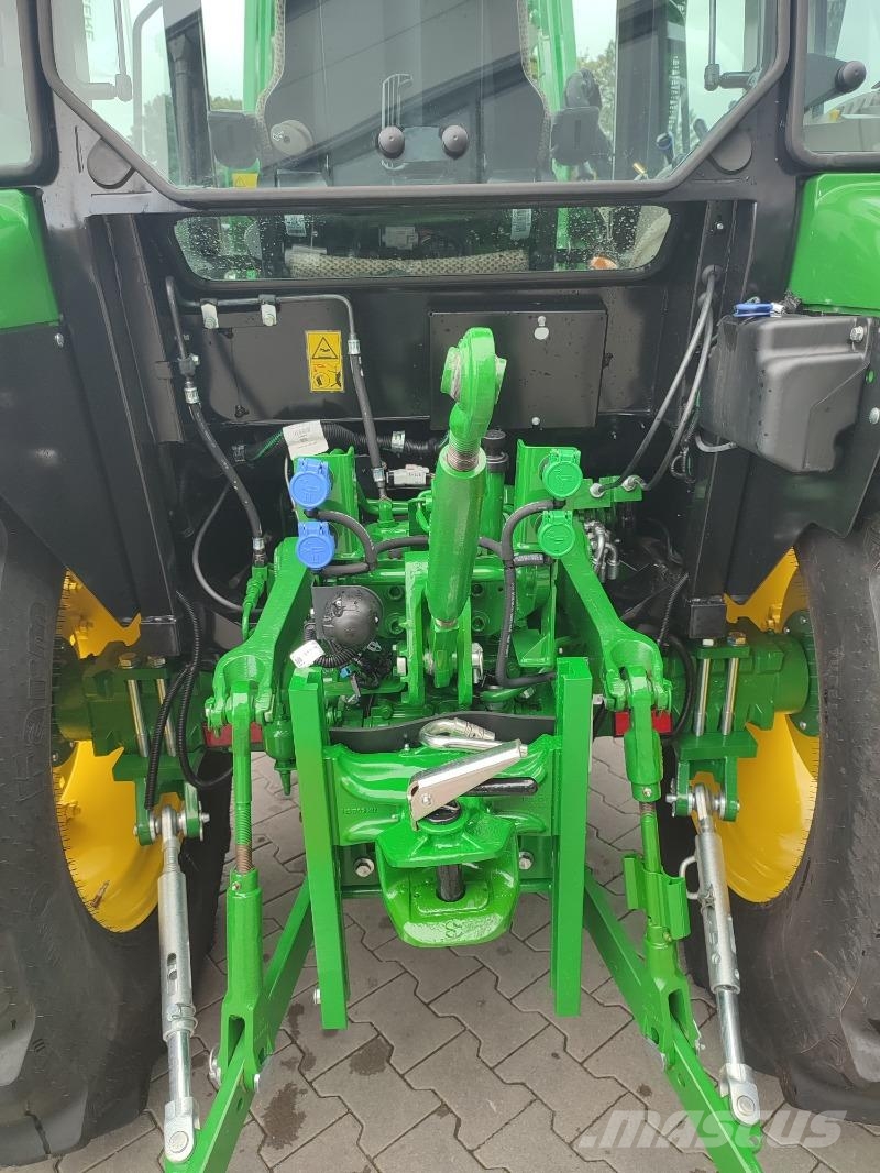 John Deere 5075E Tractors