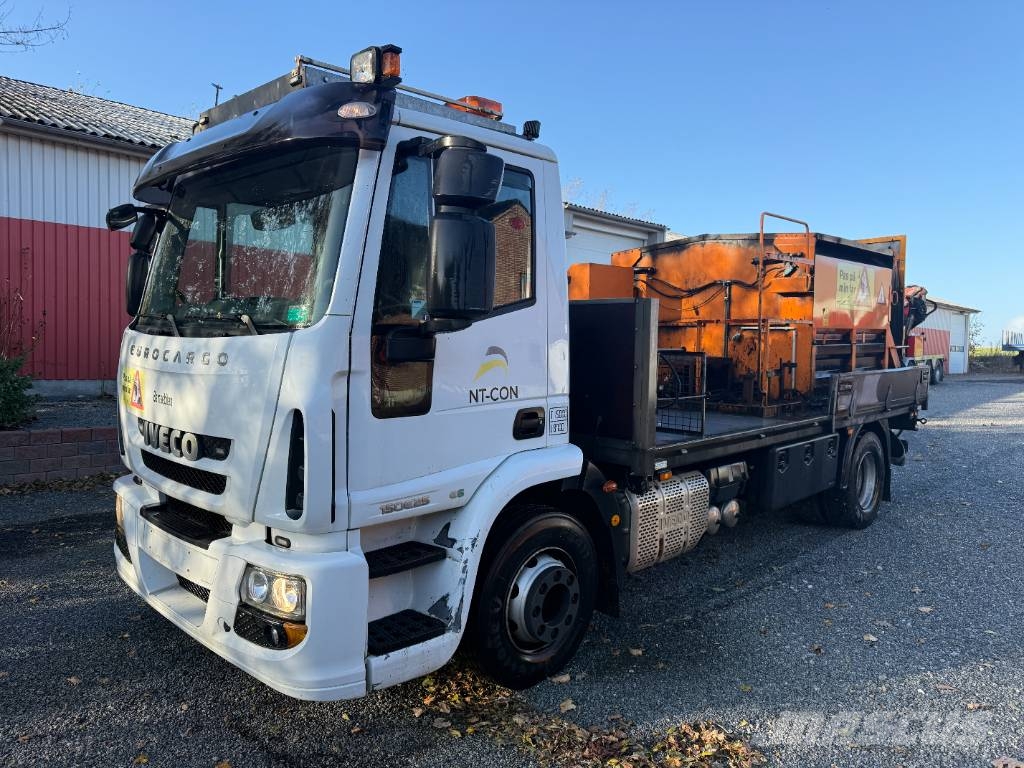 Iveco 150E250 med Asphalt-Thermo-Container Diger kamyonlar