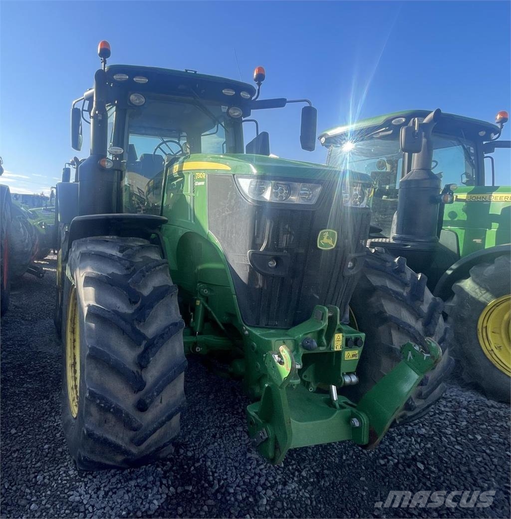 John Deere 7310 R Tractores