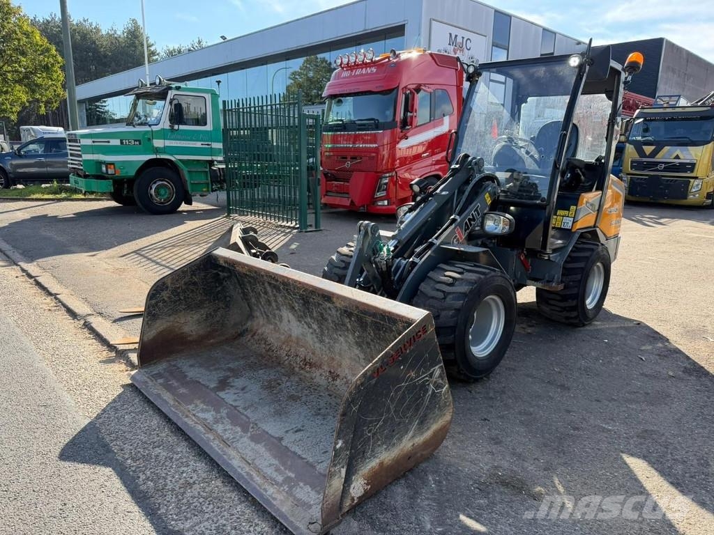 GiANT G2700 X-TRA - 1263h ORIGINAL - 2 BUCKETS + FORKS - Radlader