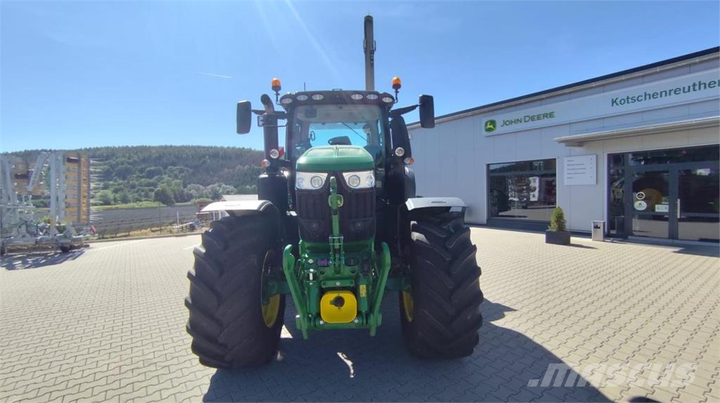 John Deere 6R 250 Tractoren