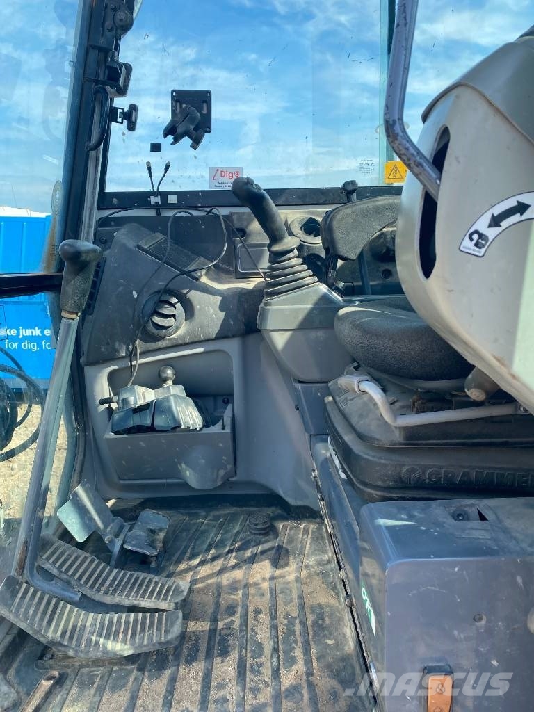 Takeuchi TB 240 حفارات صغيرة أقل من 7 طن (حفارات صغيرة)