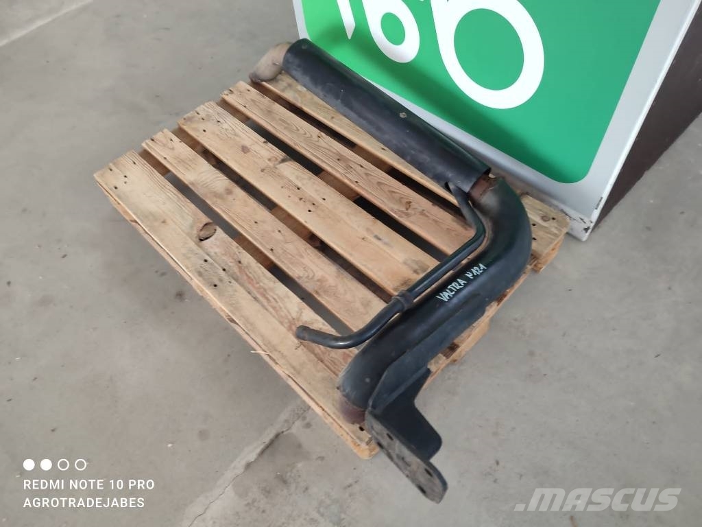 Valtra Exhaust pipe V36835620 Valtra N121 Varikliai