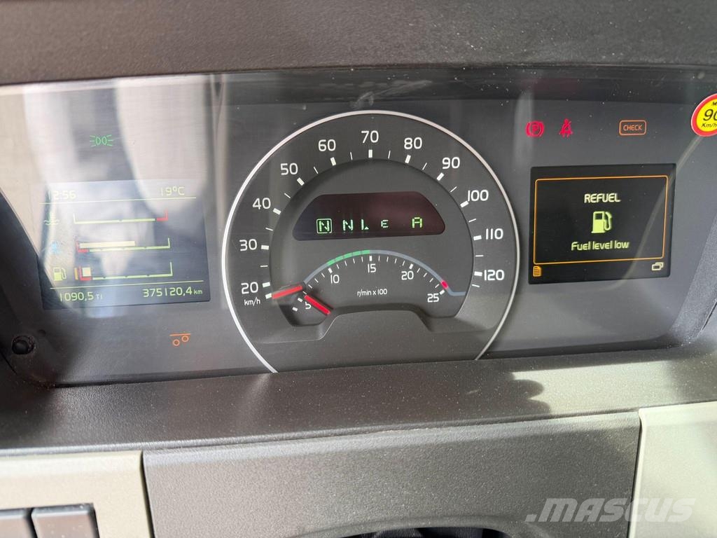 Volvo FM370 6X2 EURO6 Savivarčių priekabų vilkikai