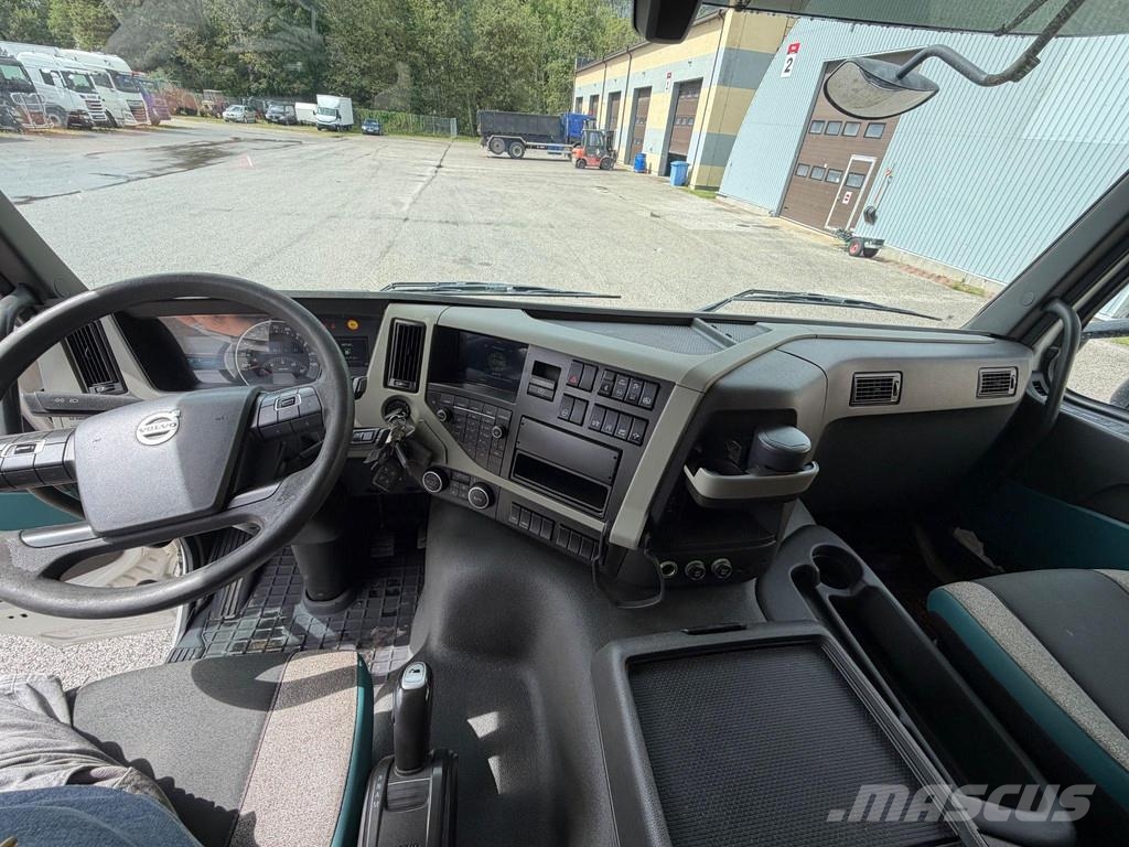 Volvo FM370 6X2 EURO6 Savivarčių priekabų vilkikai