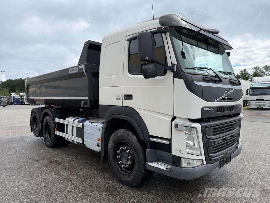 Volvo FM370 6X2 EURO6 Savivarčių priekabų vilkikai