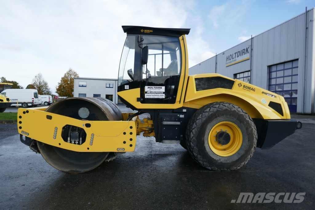 Bomag BW 213 D-5 PL Erdbauwalzen