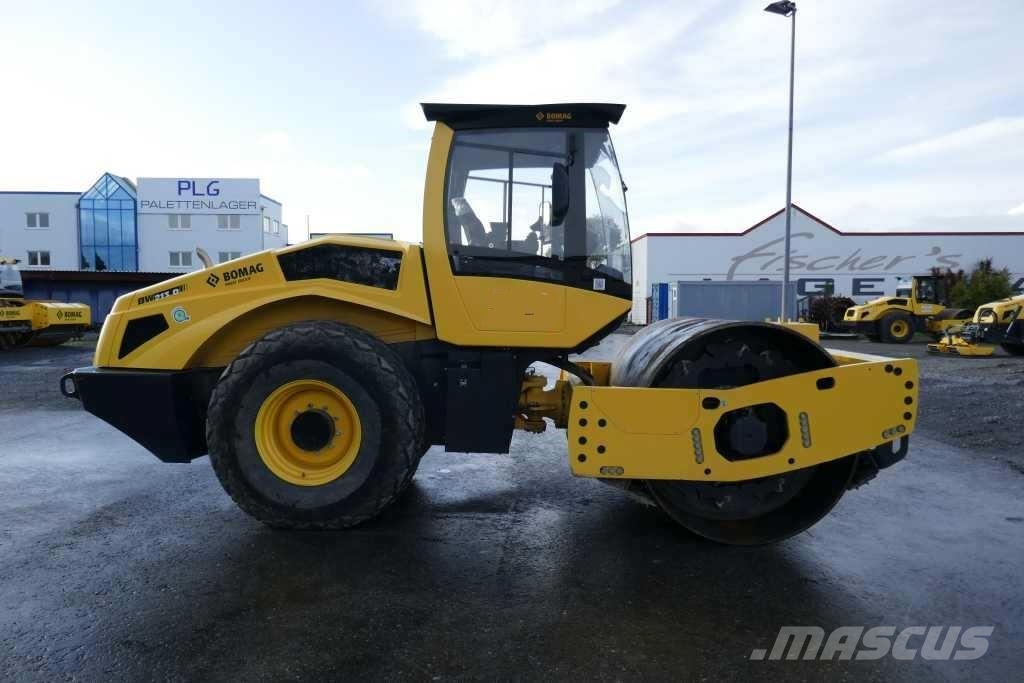 Bomag BW 213 D-5 PL Erdbauwalzen