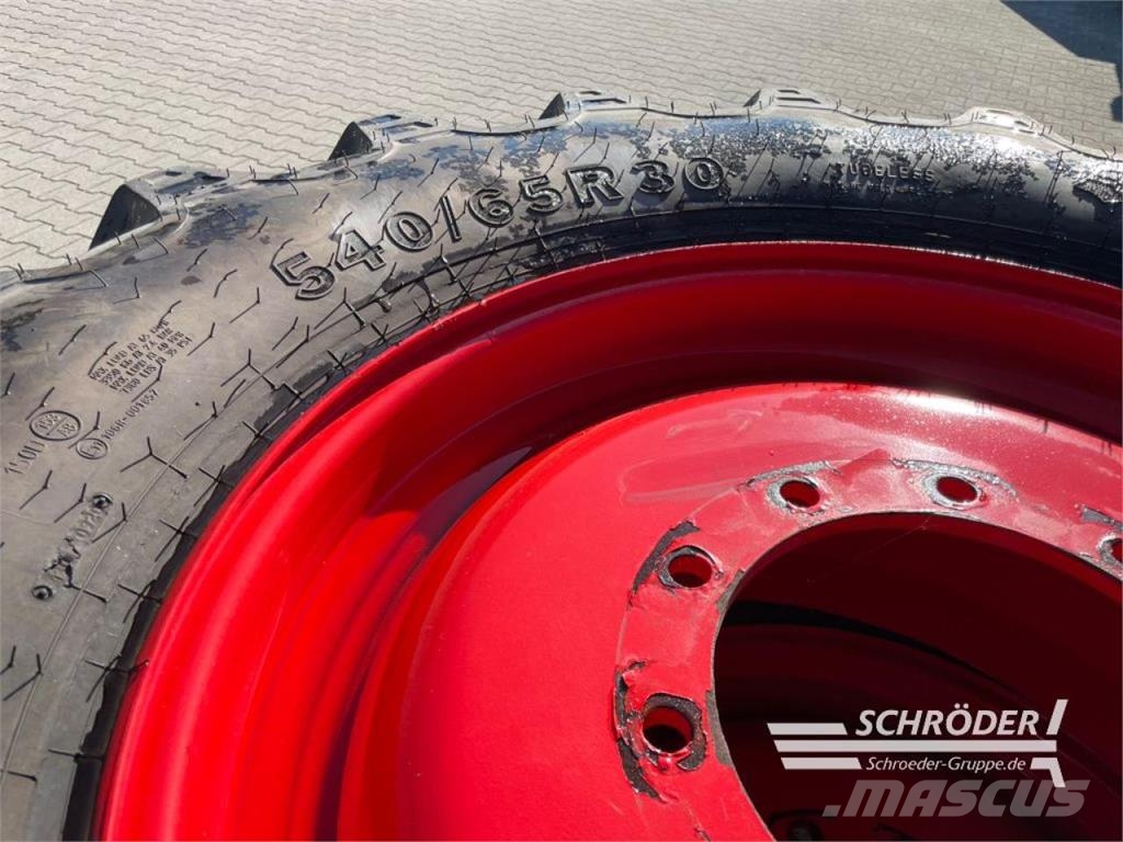 Fendt 540/65 R30 + 580/70 R42 ALLIANCE الإطارات والعجلات والحافات