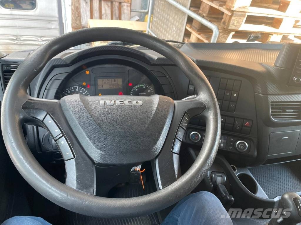 Iveco Trakker 260 T45 Pojazdy do transportu samochodów
