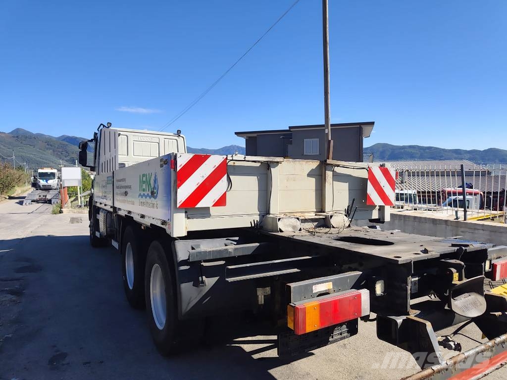 Iveco Trakker 260 T45 مركبات النقل