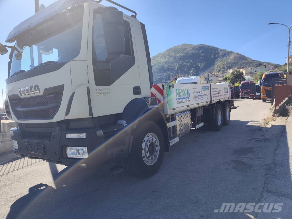 Iveco Trakker 260 T45 مركبات النقل