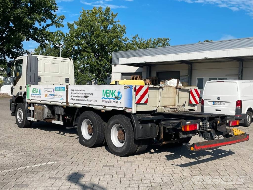 Iveco Trakker 260 T45 Pojazdy do transportu samochodów