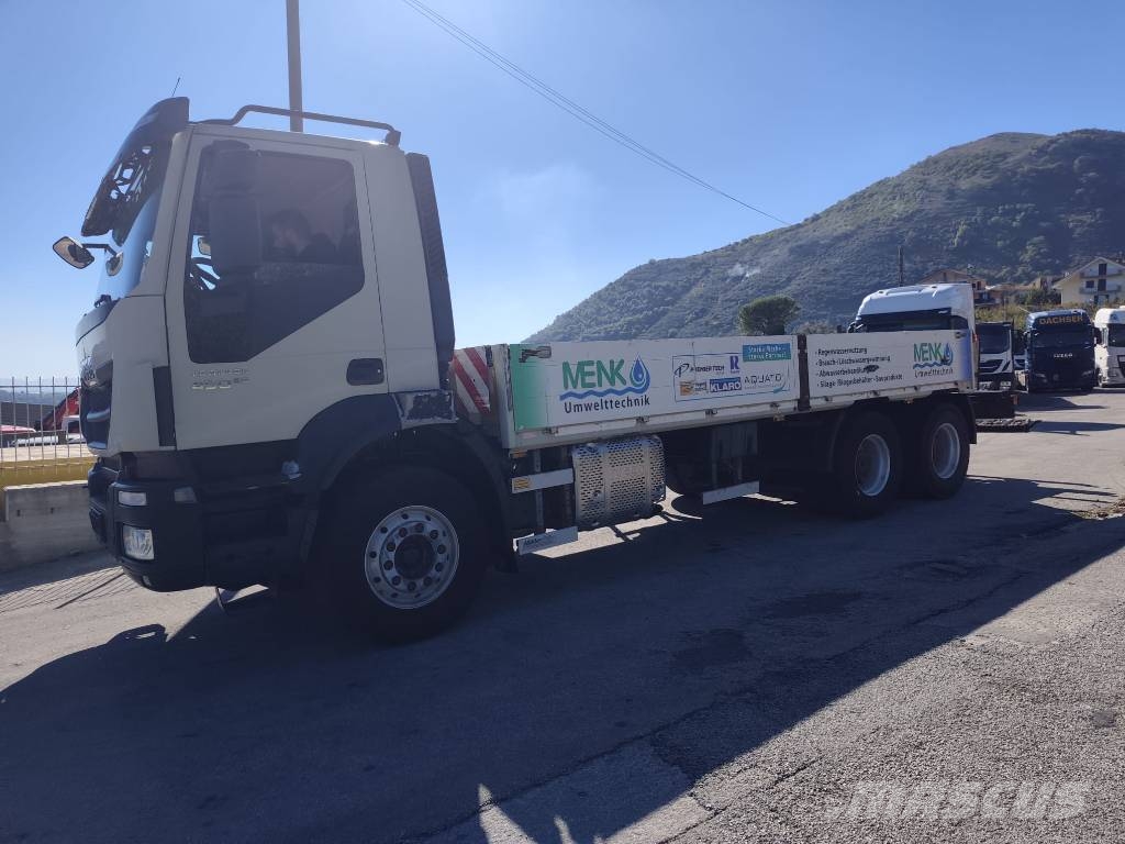 Iveco Trakker 260 T45 مركبات النقل