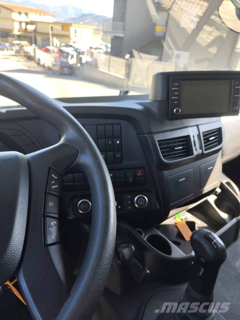 Iveco Trakker 260 T45 مركبات النقل