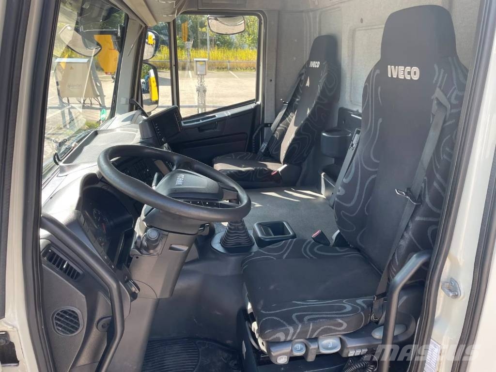 Iveco Trakker 260 T45 Pojazdy do transportu samochodów