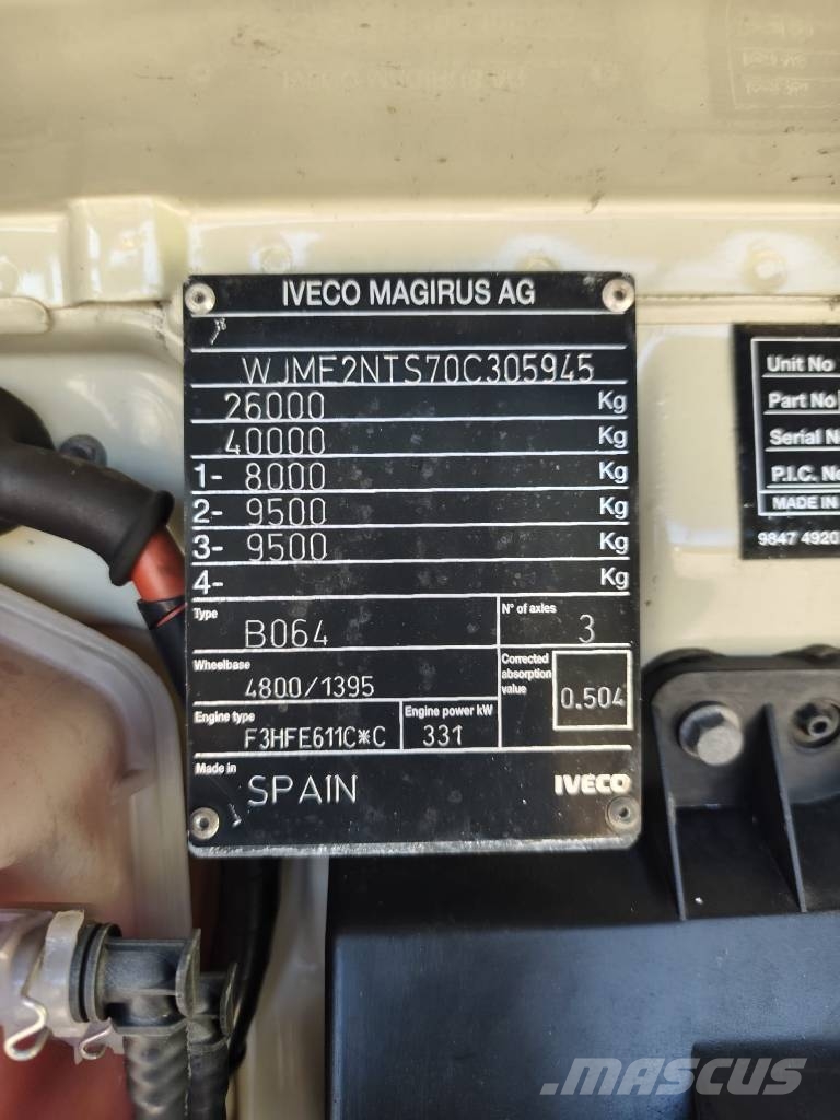 Iveco Trakker 260 T45 مركبات النقل