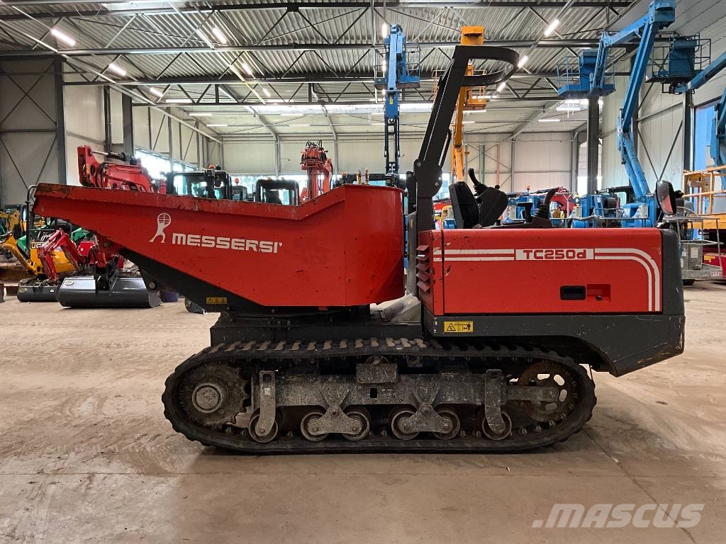 Messersi TC 250 D Bælte-tipvogn