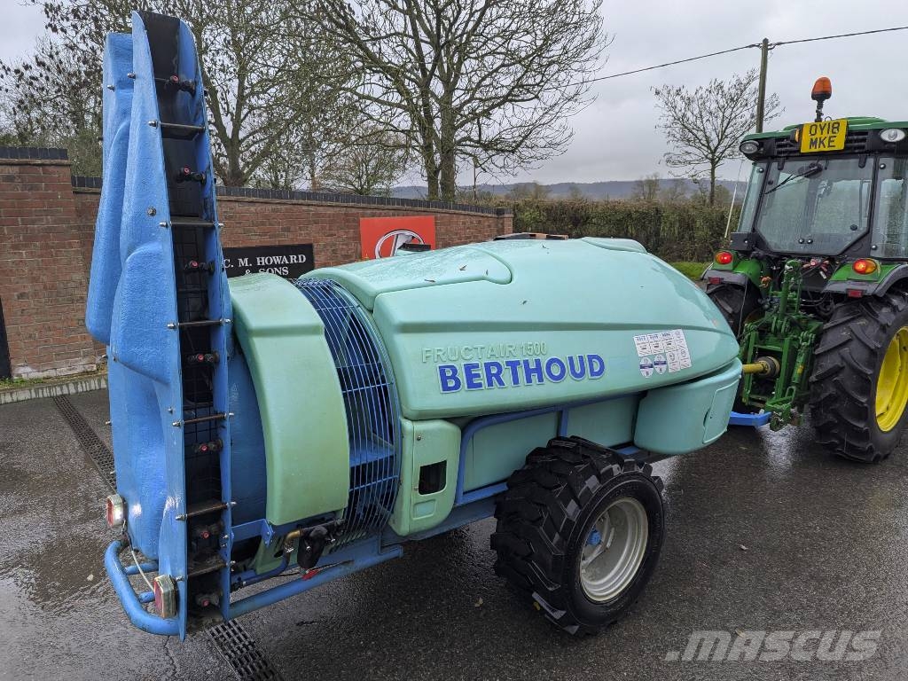 Berthoud FRUCT-AIR 1500 Trailed sprayers