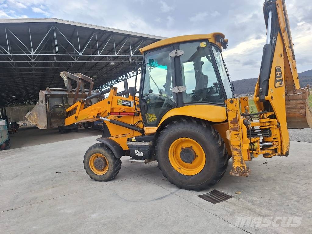JCB 3 CX Buldoexcavatoare