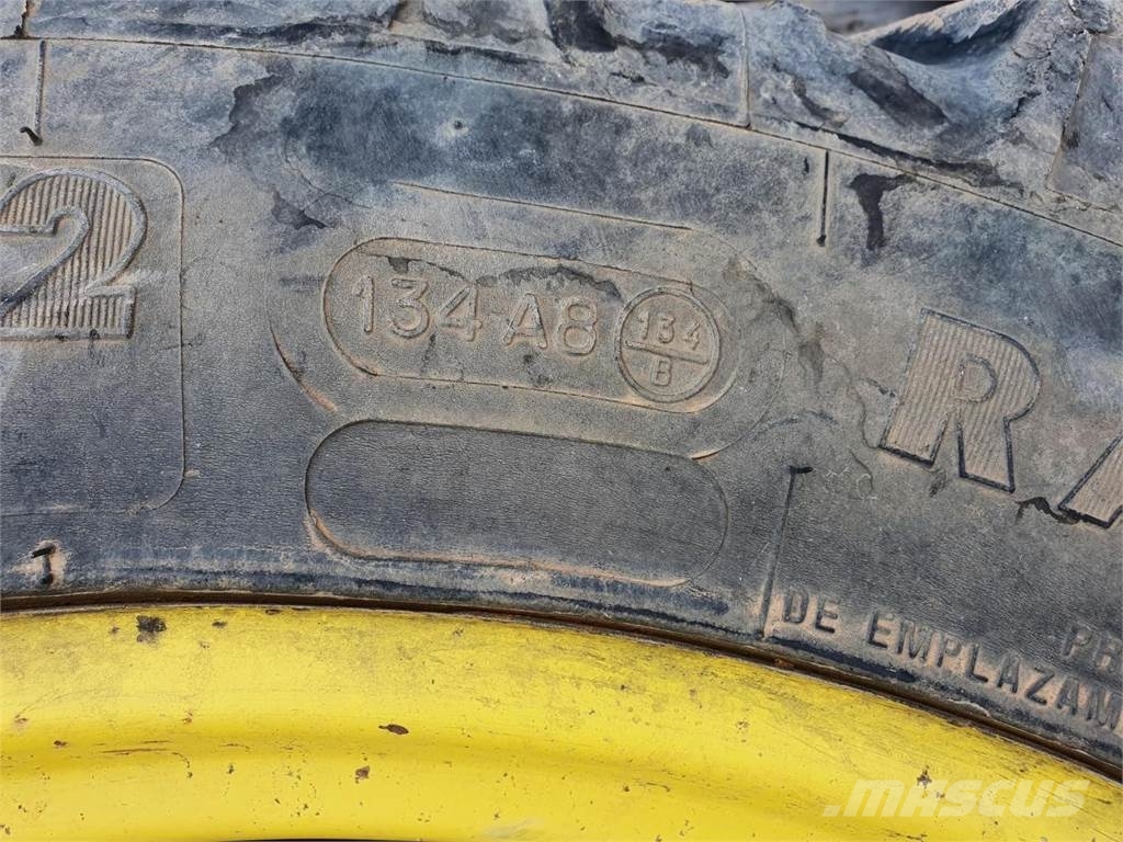 Kleber 270/95R32 x2 Riepas, riteņi un diski
