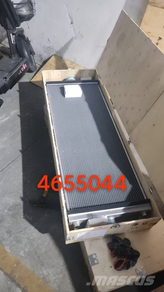 Hitachi EX1900-6 Radiator 4658707 4655044 9252939 散热器