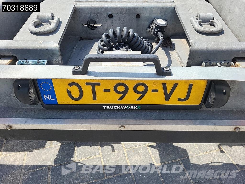 Bull Trailers Transport Stereing Axle APK 04/27 Semirremolques para transporte de vehículos