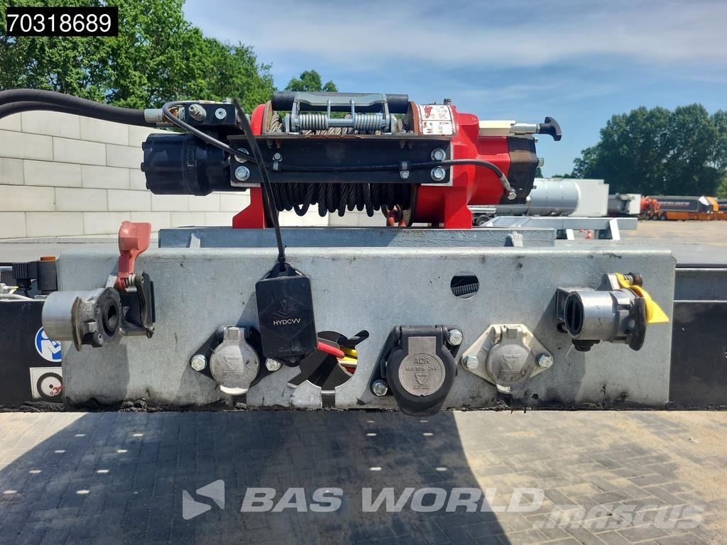 Bull Trailers Transport Stereing Axle APK 04/27 Semirremolques para transporte de vehículos