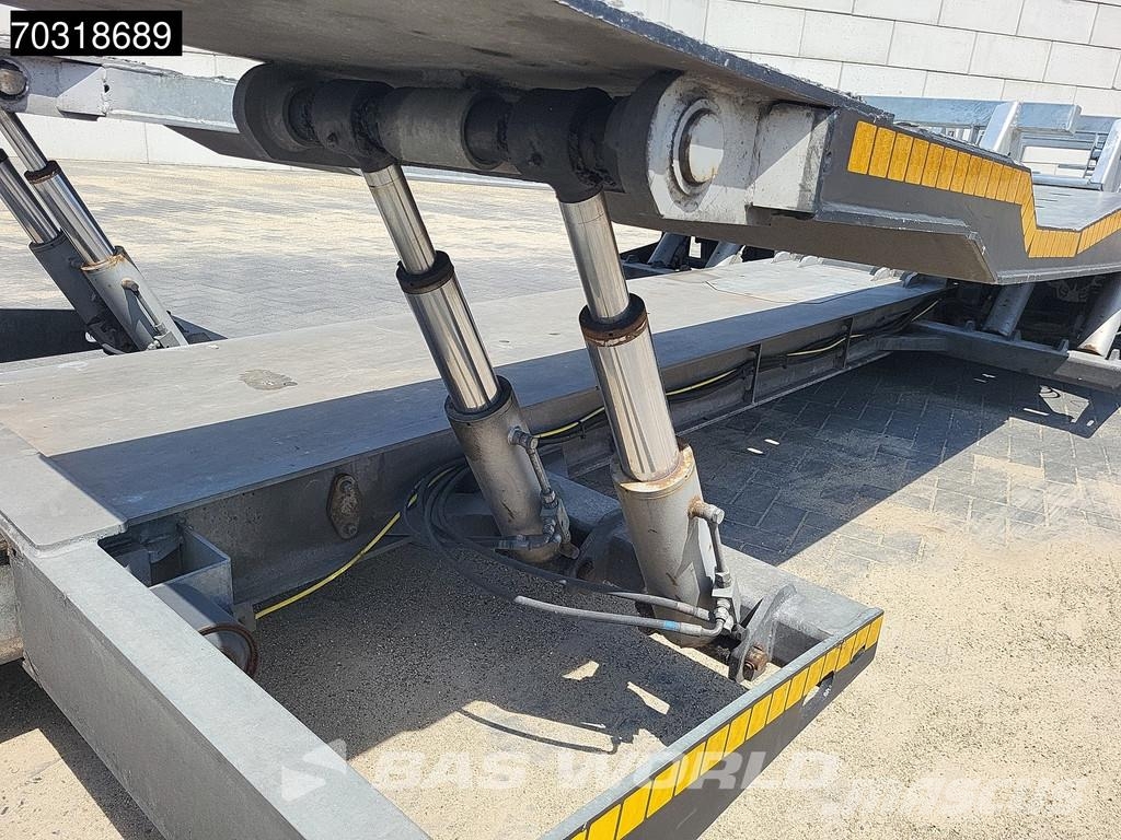 Bull Trailers Transport Stereing Axle APK 04/27 Semirremolques para transporte de vehículos