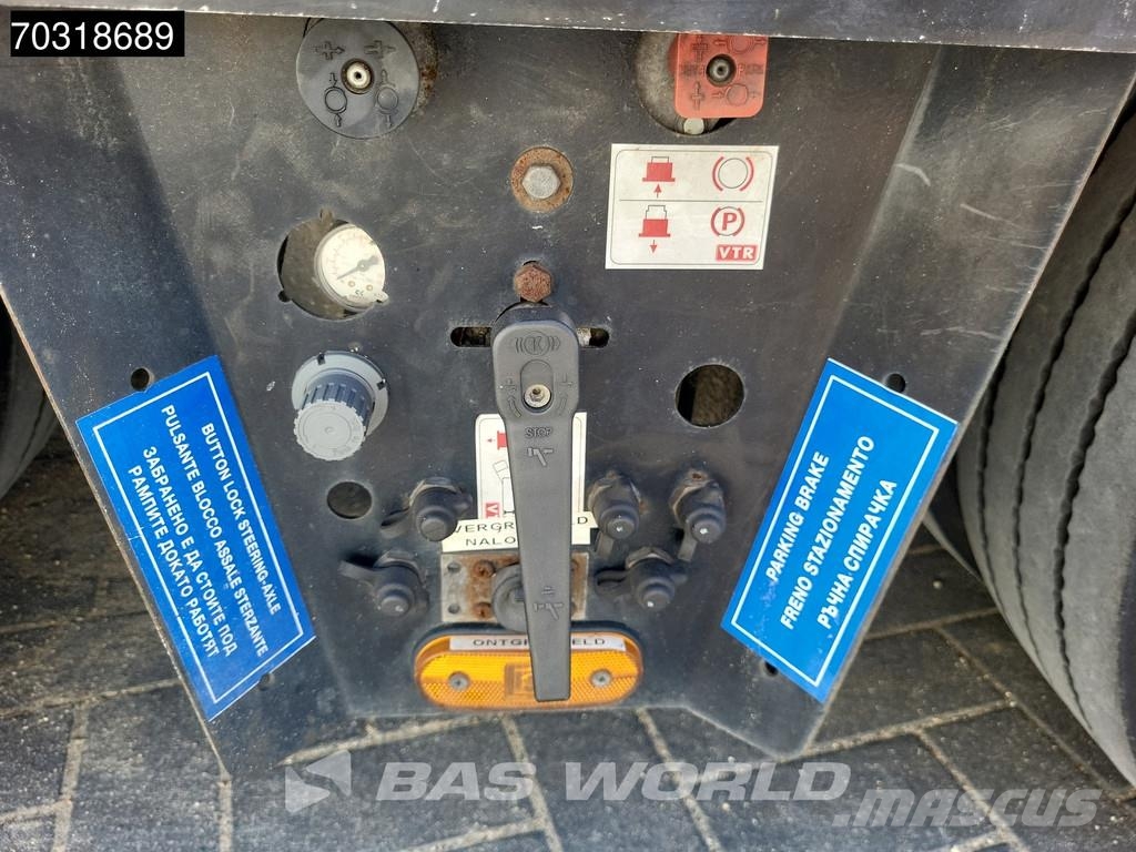 Bull Trailers Transport Stereing Axle APK 04/27 Semirremolques para transporte de vehículos