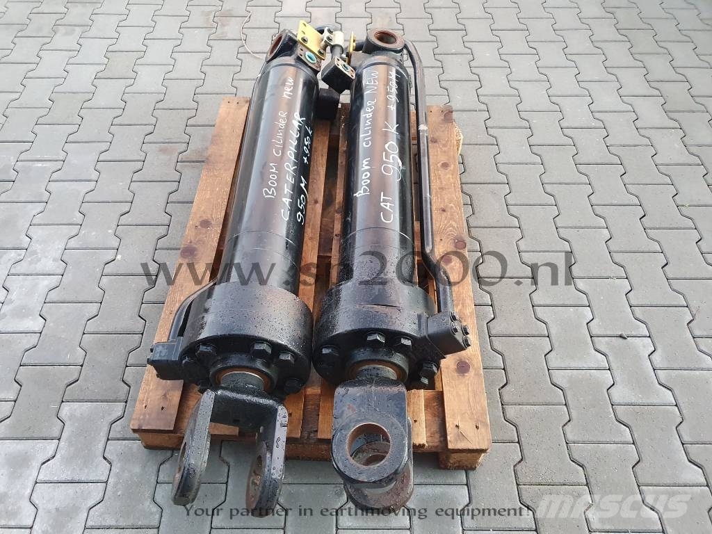 CAT 950M Hydraulics