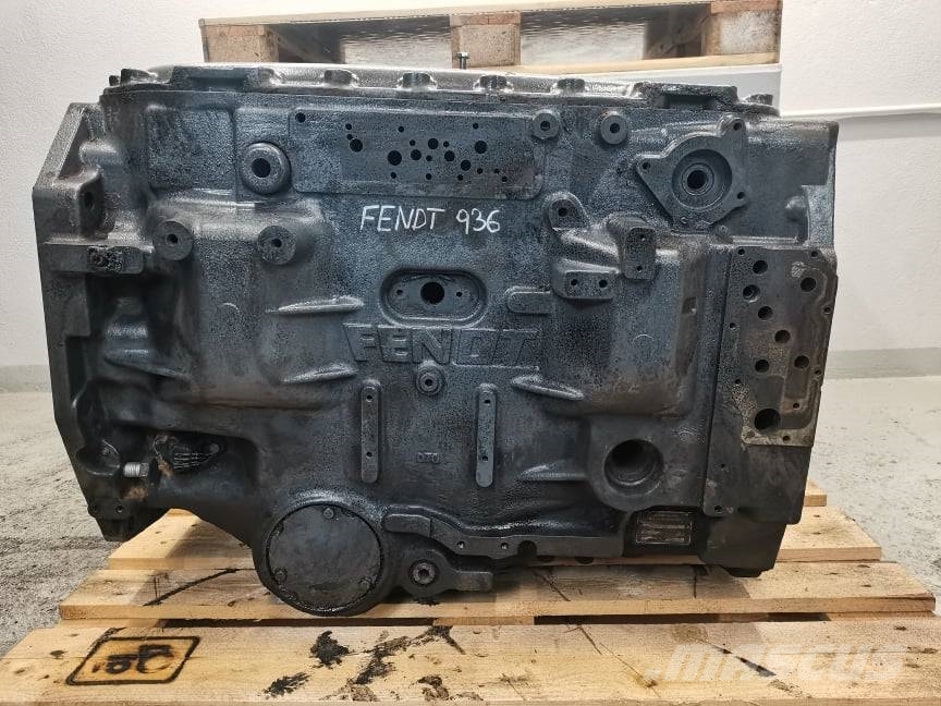 Fendt 900 Vario case gearbox M 954 100 050 040} Gear