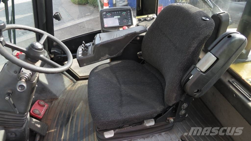 Hyster H8.00XM Diesel forklifts