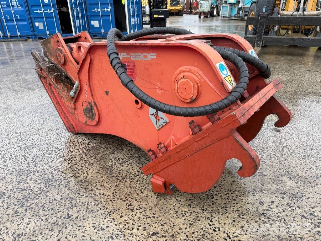 Spartan SHP-230F Beton Vergruizer / Concrete Crusher Hamers en brekers