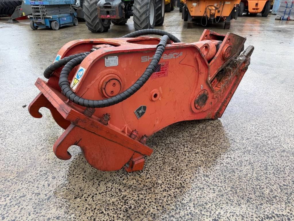 Spartan SHP-230F Beton Vergruizer / Concrete Crusher Hamers en brekers