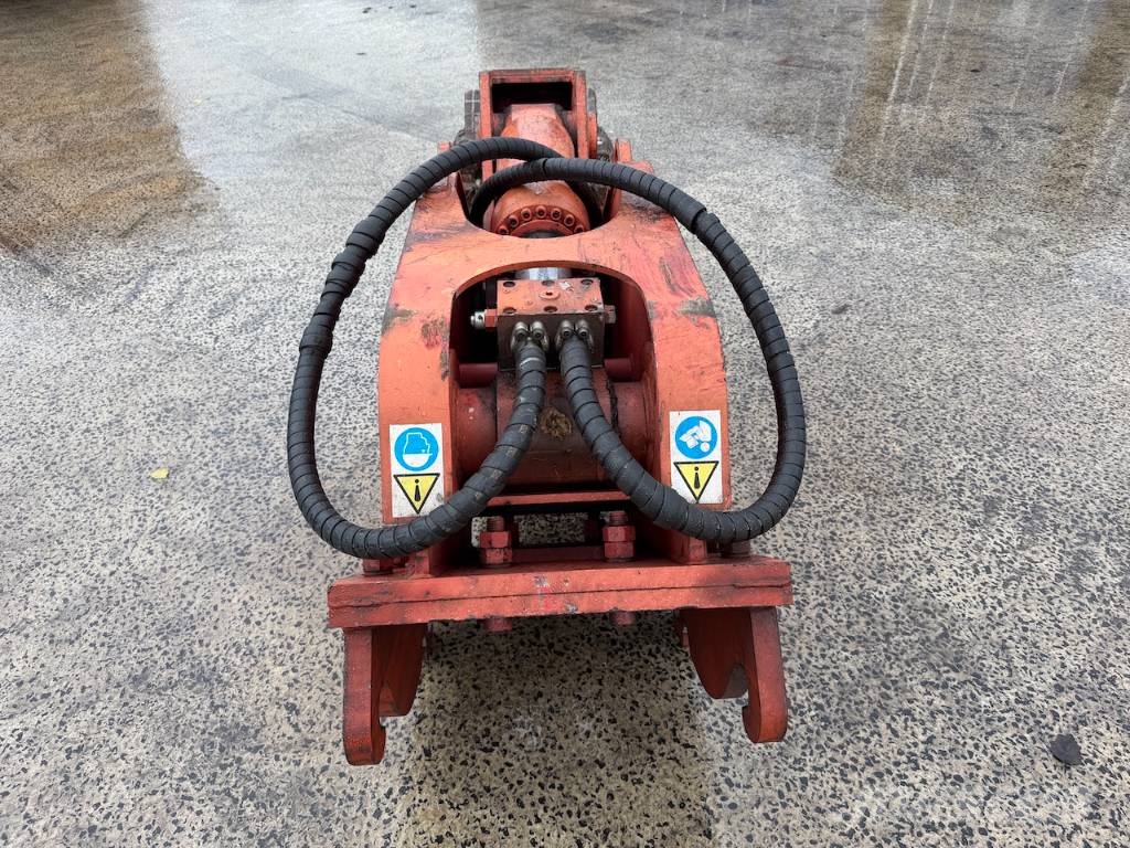 Spartan SHP-230F Beton Vergruizer / Concrete Crusher Hamers en brekers