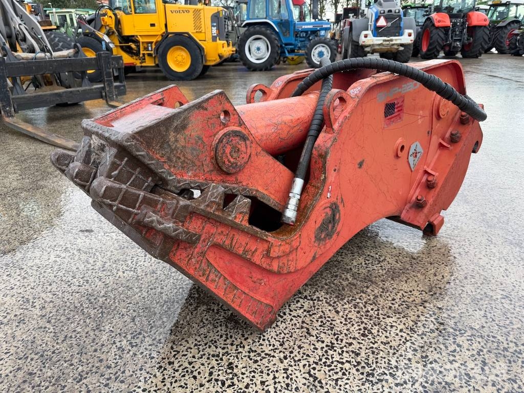 Spartan SHP-230F Beton Vergruizer / Concrete Crusher Hamers en brekers