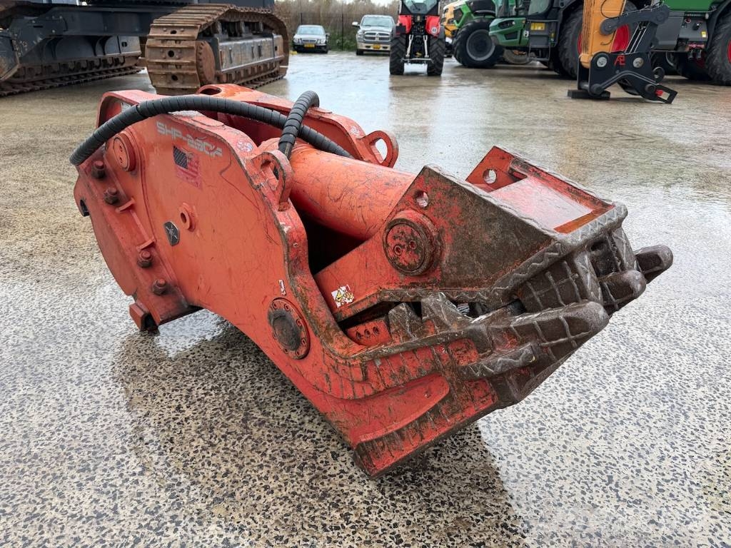Spartan SHP-230F Beton Vergruizer / Concrete Crusher Hamers en brekers