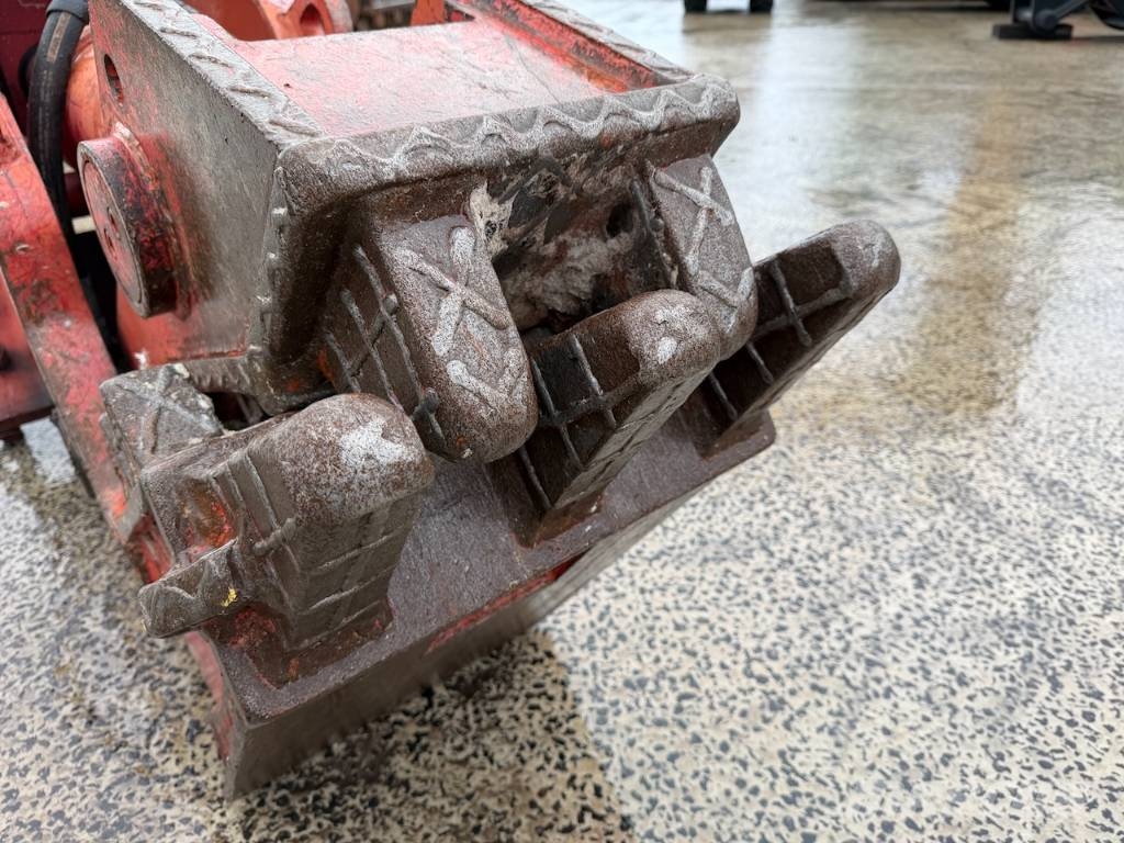 Spartan SHP-230F Beton Vergruizer / Concrete Crusher Hamers en brekers