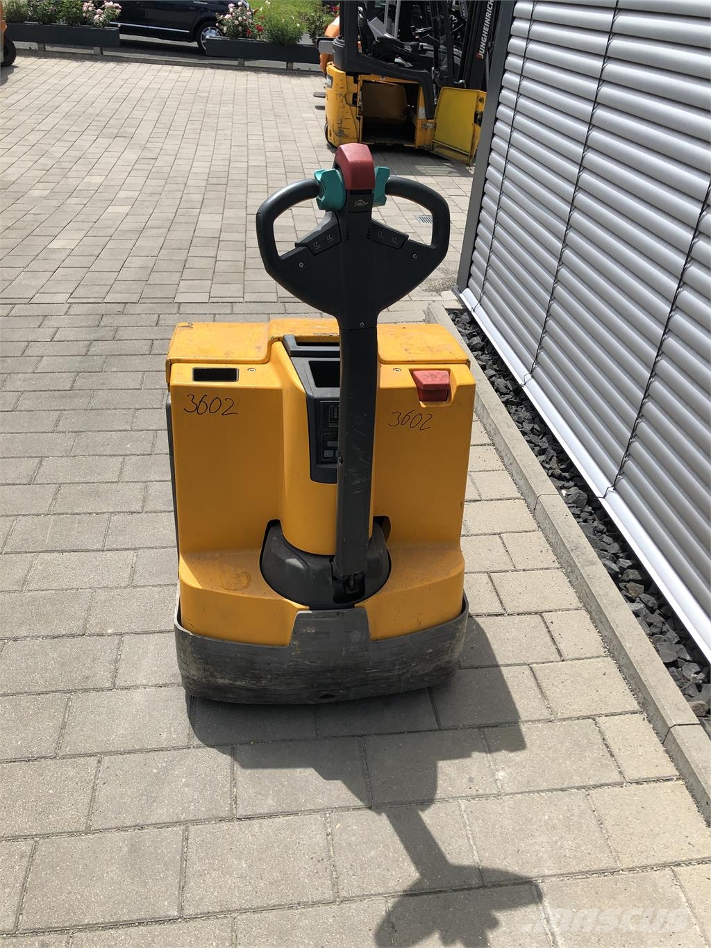 Jungheinrich EJE R 220 R (Rampenfunktion) Pedestrian stacker