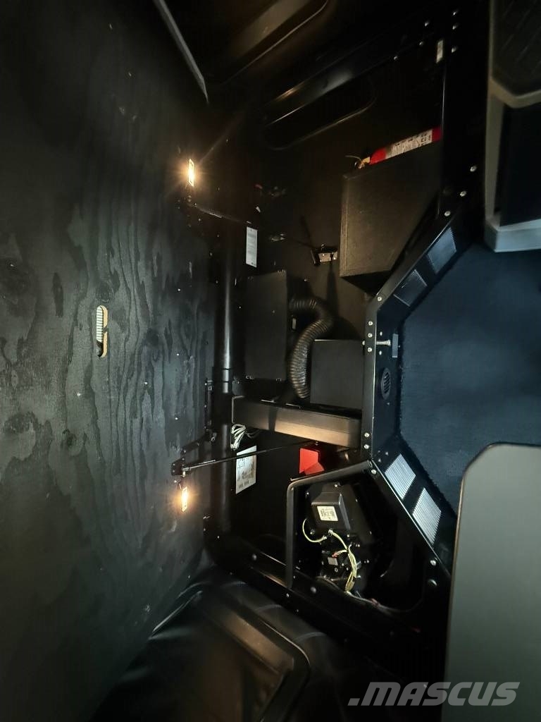Kenworth W 990 وحدات الجر